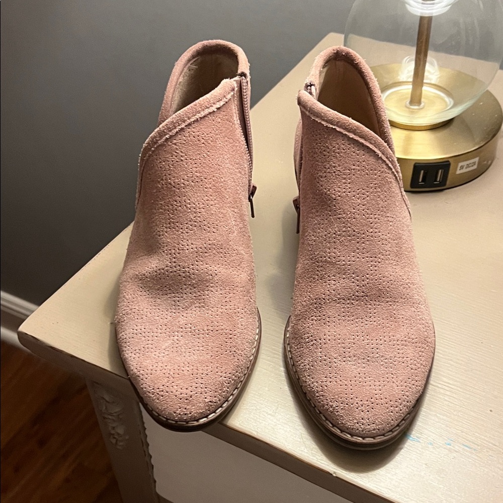 Lucky Brand Pink Ankle Booties size 7.5